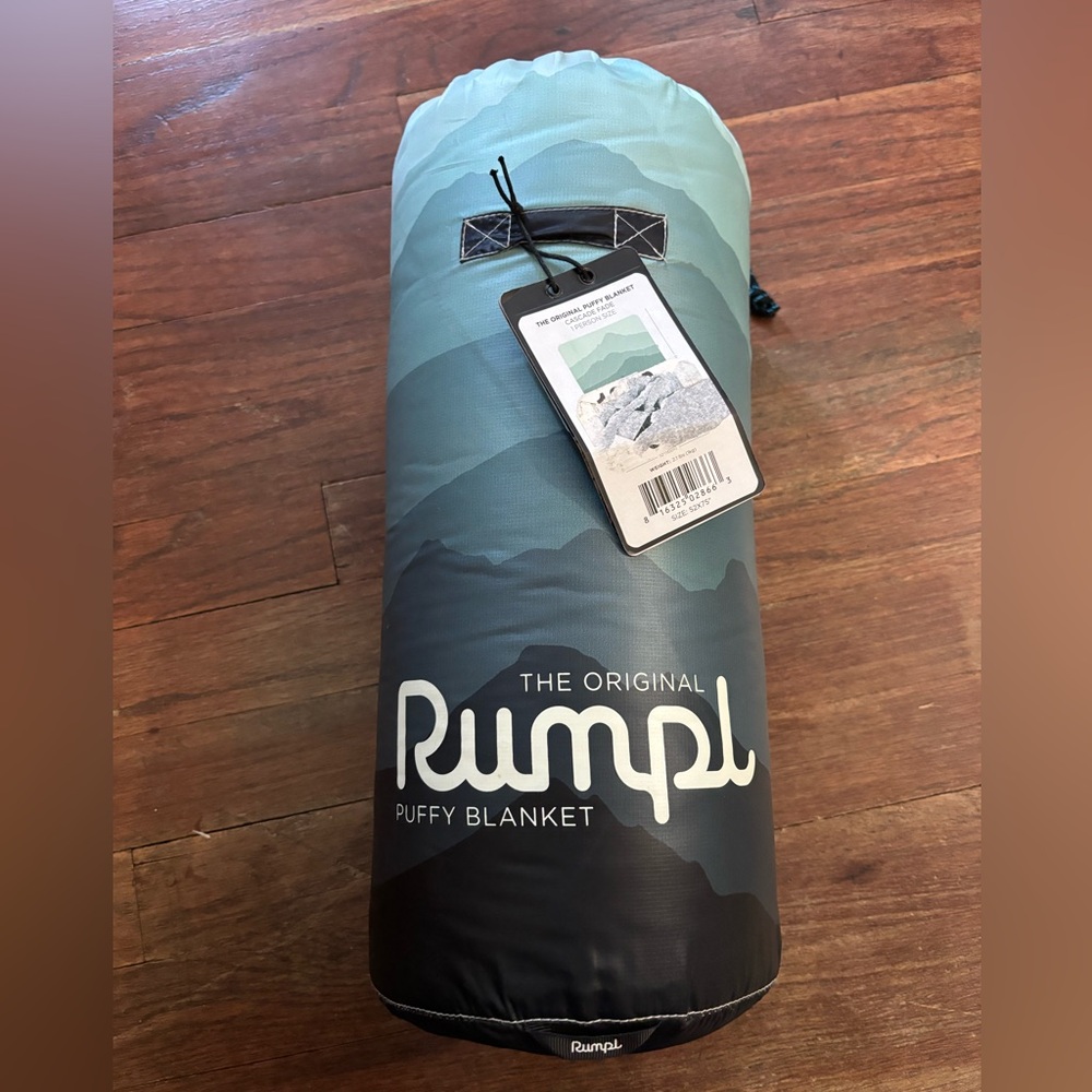 Rumpl original puffy blanket Cascade Fade 1 person